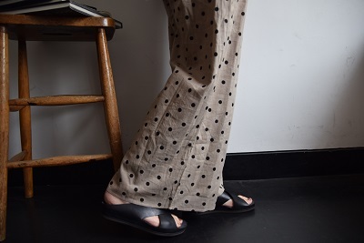 BEG or BLK ドット 。_b0110582_17000190.jpg