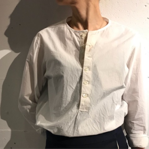 永遠のネイビーと白のコーディネート_d0364239_20482844.jpg