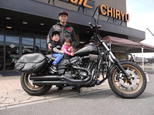 大人気ローライダーS納車です!_b0317459_13132820.jpg