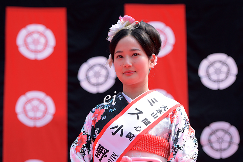 ミス小野小町 女優高嶋香帆 ちょっとそこまで ミス小野小町 女優高嶋香帆 ちょっとそこまで