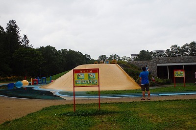 緑ケ丘公園，遊具３５種導入へ_b0171771_22253069.jpg