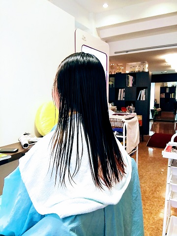 ツーセクションカット 小さなお店 ツーセクションカット 小さなお店