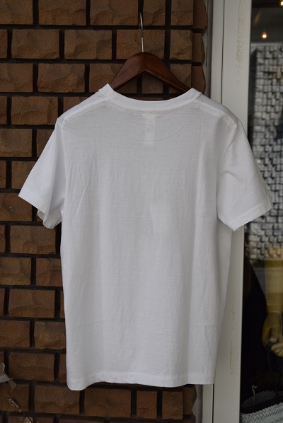 お気に入りのTシャツを 見つけたい ‼ =YAECA=_b0110582_17530030.jpg