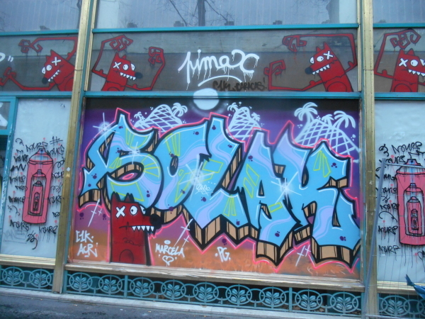 a0342405_04051385.jpg