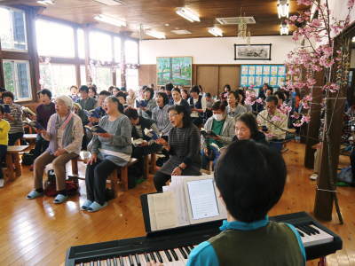 東京新宿の「うたごえ喫茶ともしび」さんが、今年も菊池にやってきました!_a0254656_19064417.jpg