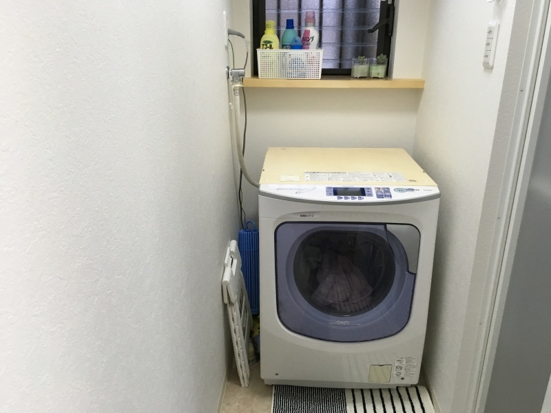 b0379709_22120979.jpeg