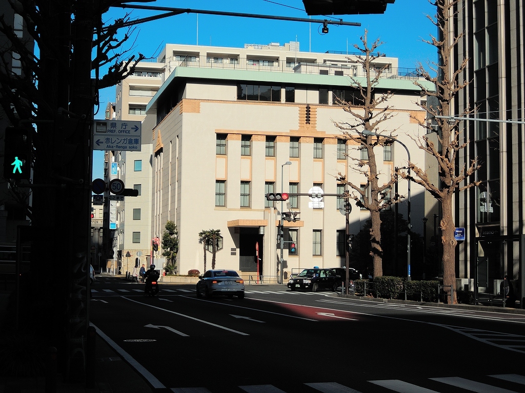 ある風景：Bashamichi Street_e0397421_00063159.jpg