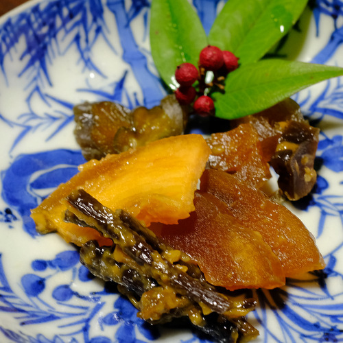 「新潟・南魚沼 口の中でほどける食感たのしい今成漬物店の山家漬」_a0000029_11014263.jpg