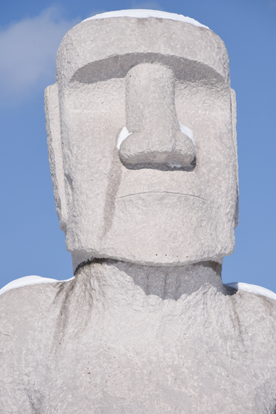 絶景！珍チン！札幌の雪景色モアイ像が宮崎のモアイ像よりはるかにすごい件！真駒内滝野霊園_e0171573_211419.jpg