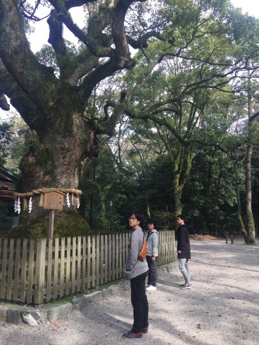 旅発つ前の熱田神宮参り_d0127925_15571019.jpg