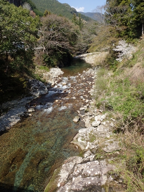 d0378939_04523494.jpg