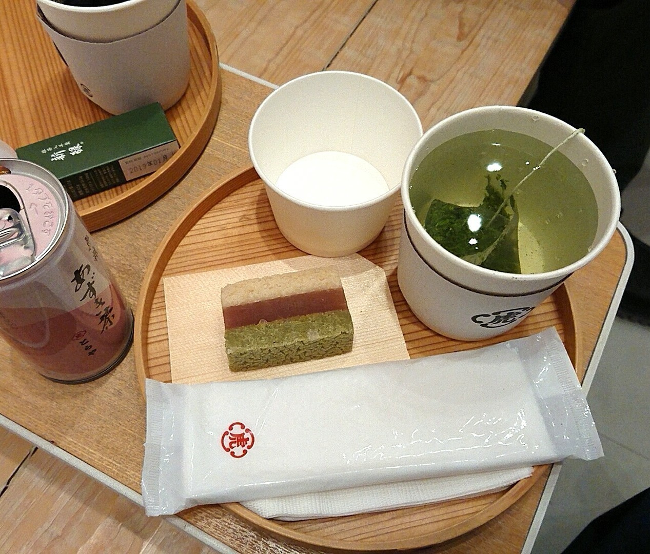 a0098948_02303260.jpg