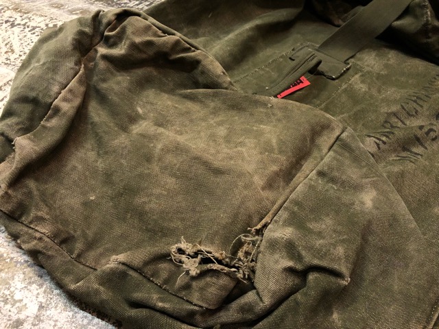 3月31日(土)大阪店服飾雑貨入荷!#3 ミリタリーBag編!U.S.Army&EURO Military!!_c0078587_1693683.jpg