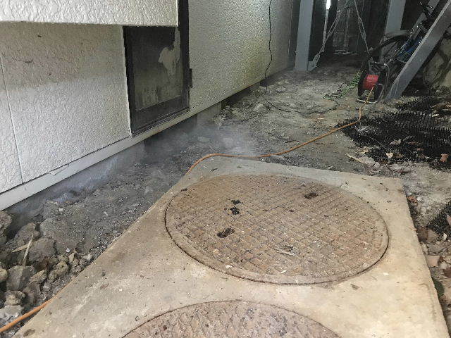 シロアリ予防と建デポと・・・_f0031037_20151967.jpg
