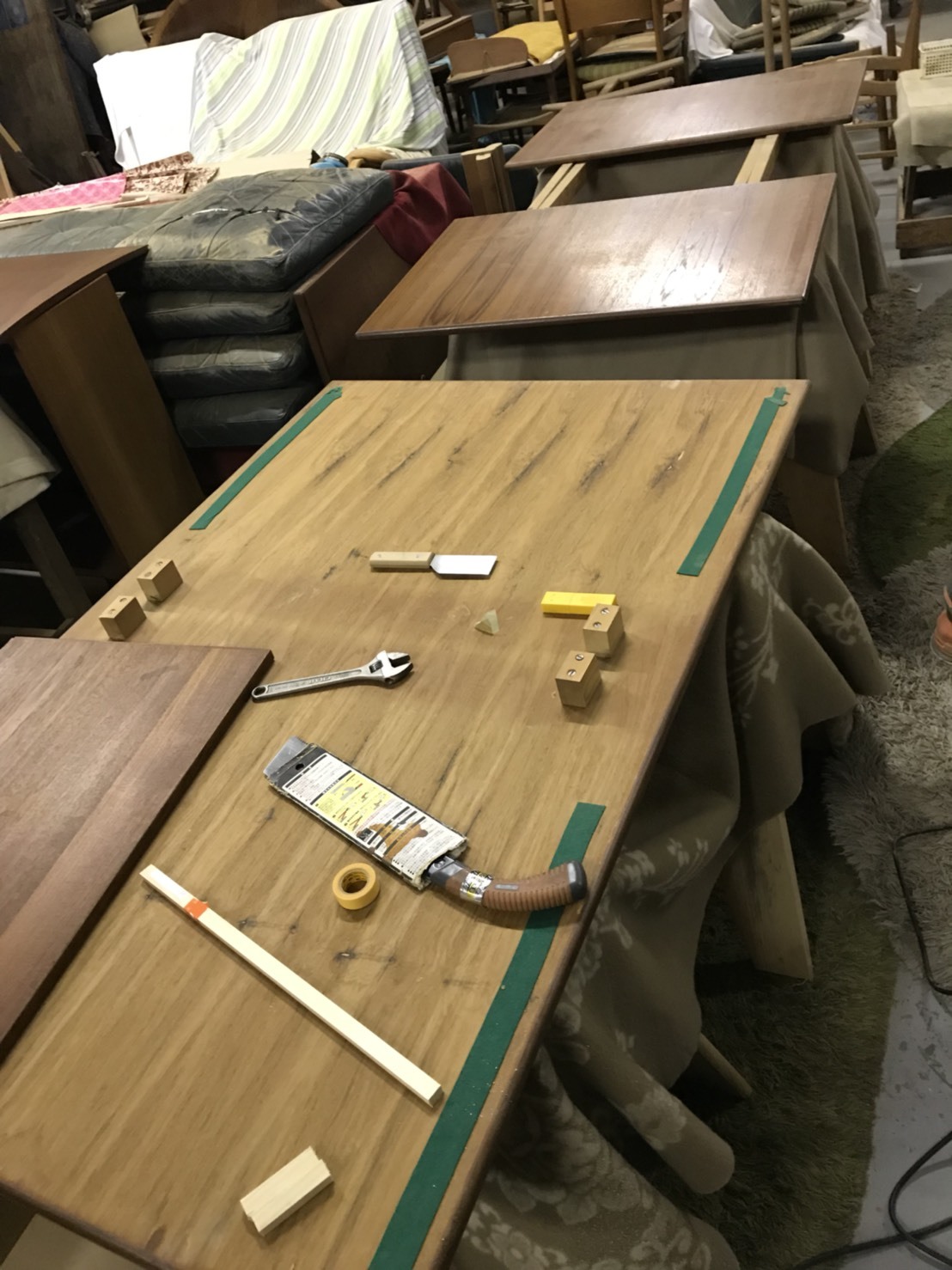 【北欧ヴィンテージ家具】ただいまどっさりメンテナンス中_f0326751_12314292.jpg