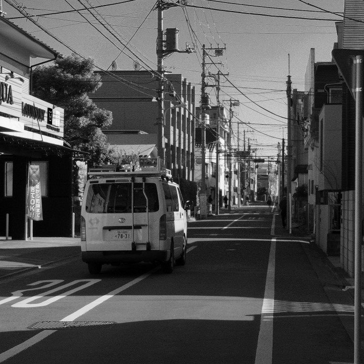 世田谷の古道?を歩く 鎌倉通りその6(北沢川から春の淡島)_b0058021_08233797.jpg