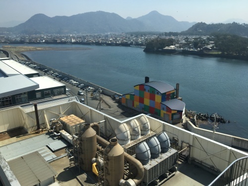 b0330040_23125476.jpeg