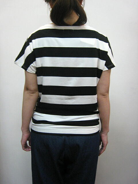 ｓｉｒｏ （シロ） ＳＴＲＥＴＣＨ ＢＩＧＢＯＲＤＥＲ ＳＩＤＥ ＰＯＣＫＥＴ ＴＳＨ　ＢＬＡＣＫ／ＯＦＦ_a0089359_11302874.jpg