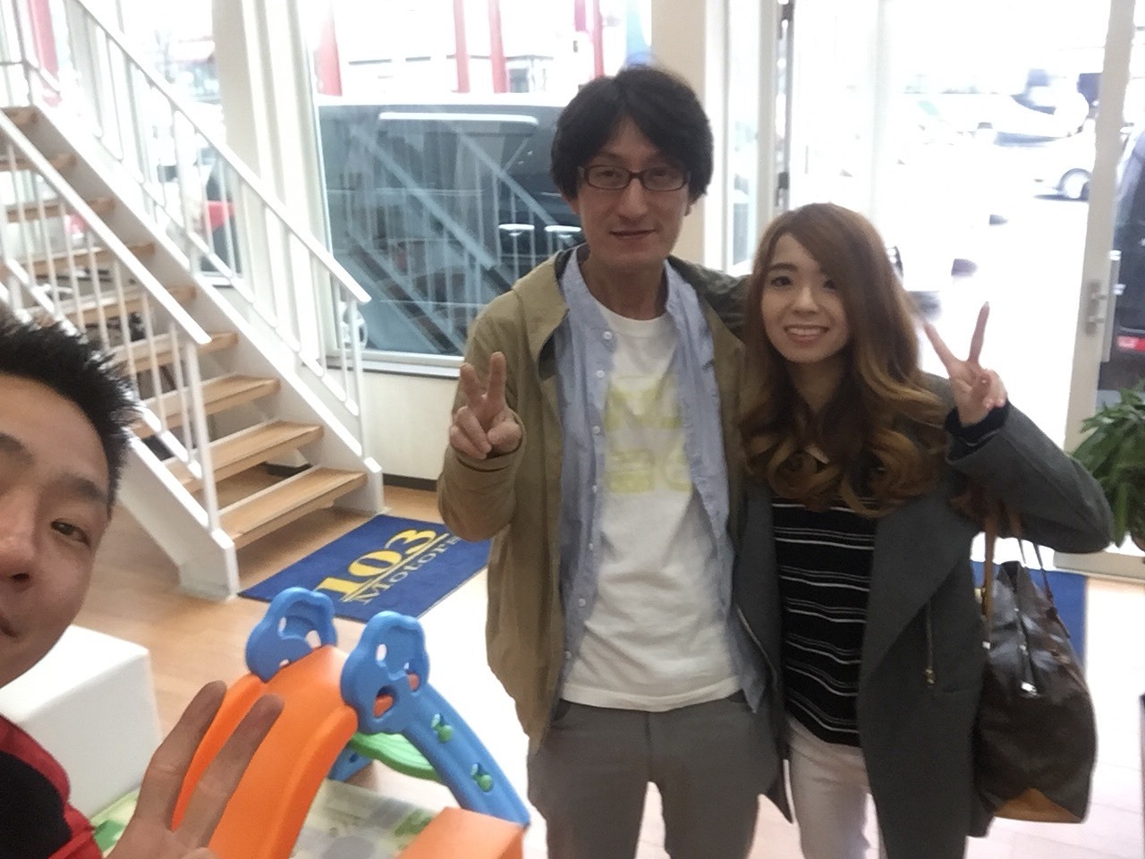 4月1日(日)*しまじろうがお伝えします٩( ‘ω’ )وH様スイフト納車☻ ランクル アルファード レクサス_b0127002_16575052.jpg