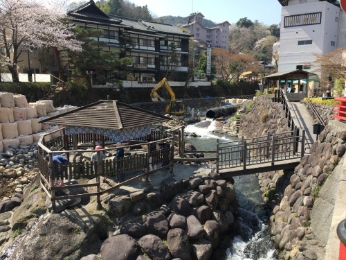 b0330040_10375393.jpeg