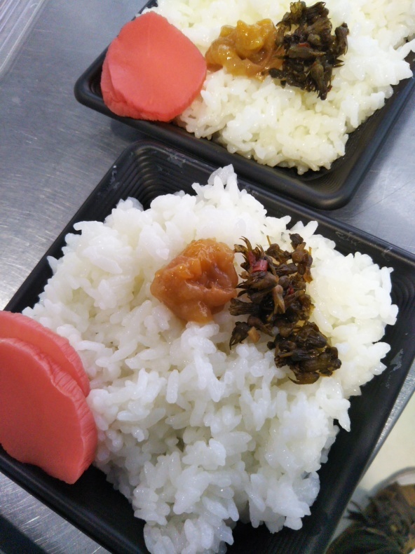 大洗まいわい市場　甘引米………って❓_a0283448_13125161.jpg