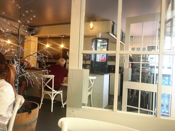 f0304452_23451720.jpeg