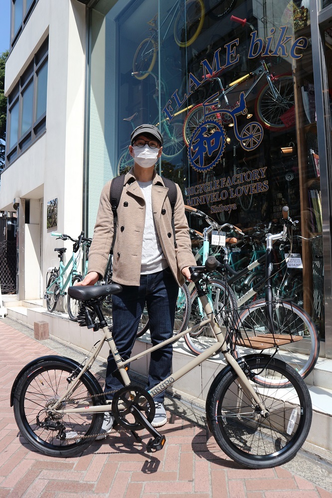 4月1日　渋谷　原宿　の自転車屋　FLAME bike前です_e0188759_18192085.jpg