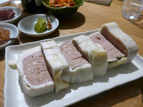 吉祥寺「肉山」のさらに上へ行く。_f0232060_20142223.jpg