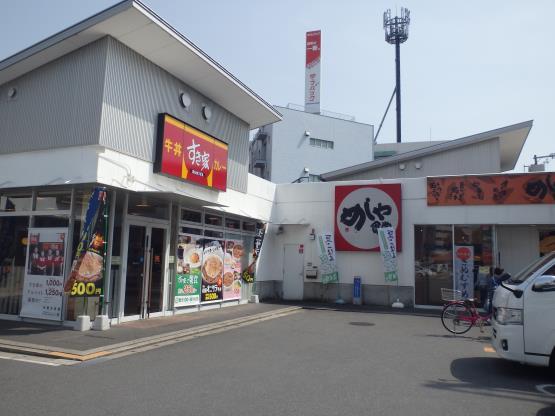 すき家の牛丼ミニあさり汁おしんこセット 中環大日店_c0118393_09325393.jpg