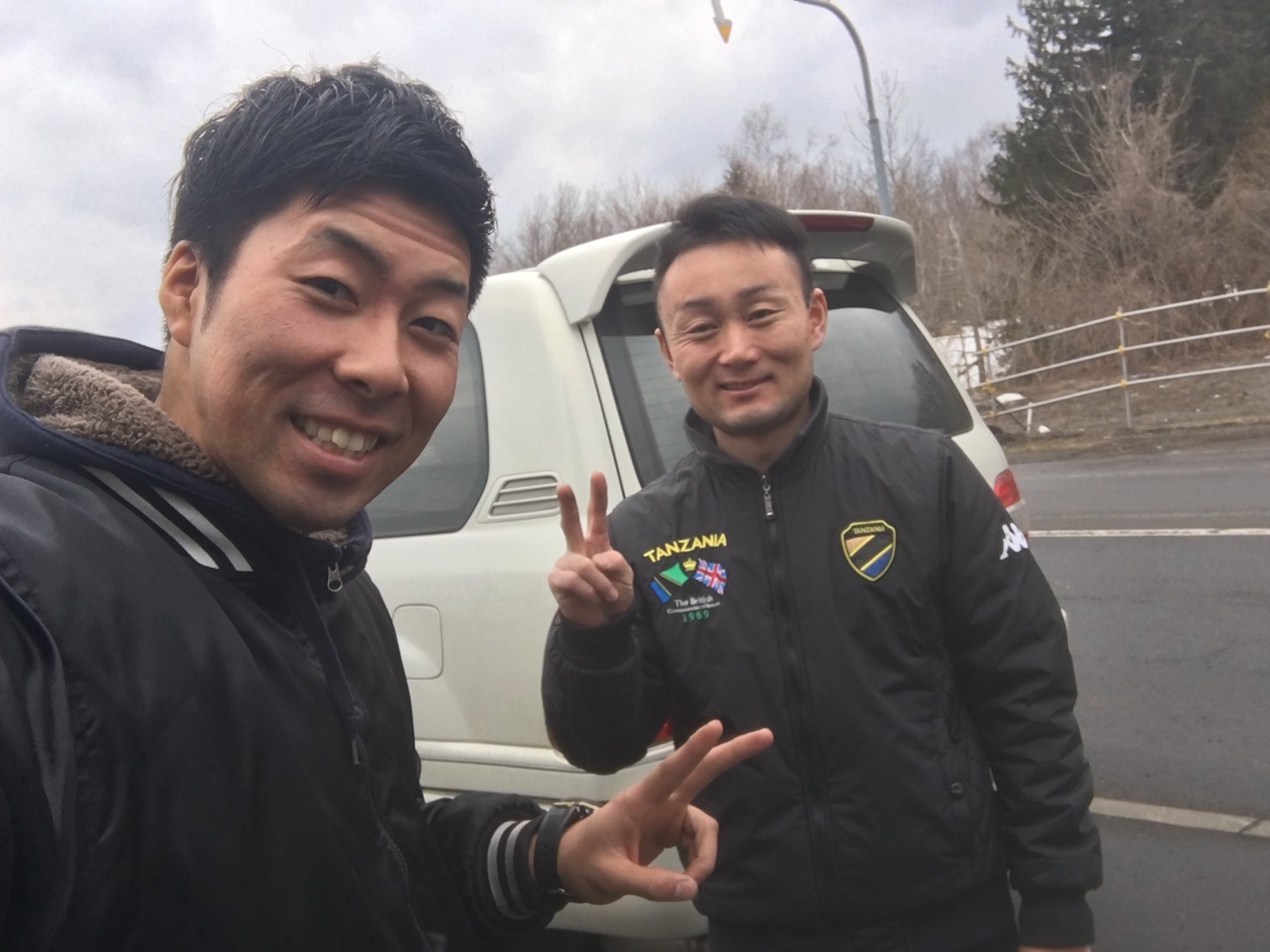 4月2日(月)トミーベース カスタムブログ☆QX56ご成約☆ヴェルファイア LS600 ダッチチャレンジャー納車☆_b0127002_11575216.jpg