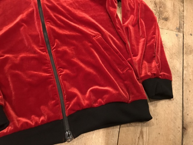 ベロアのトラックジャケット_d0121303_18491740.jpg