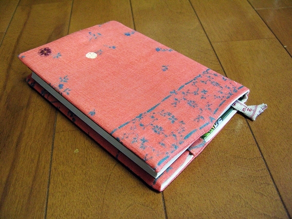 ブックカバー その2_f0129726_23191042.jpg