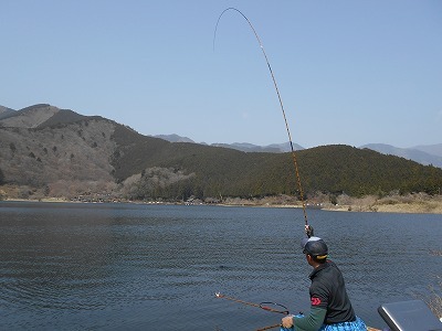 18年4月2日田貫湖 バクバク ヘラブナ釣行記 18年4月2日田貫湖 バクバク ヘラブナ釣行記