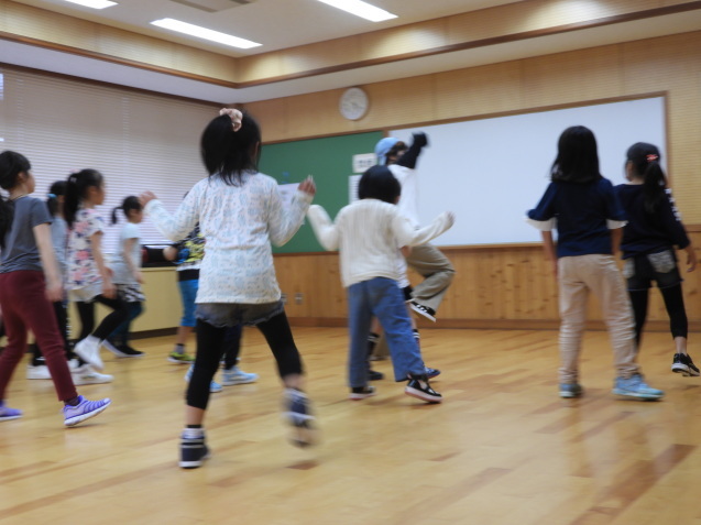 雨でも50畳の和室で踊ってね 柴まみママの大多喜便り