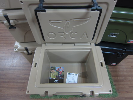 ORCA COOLERS_d0198793_12393168.jpg