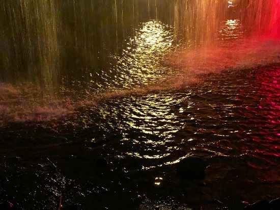 f0364707_08271825.jpg