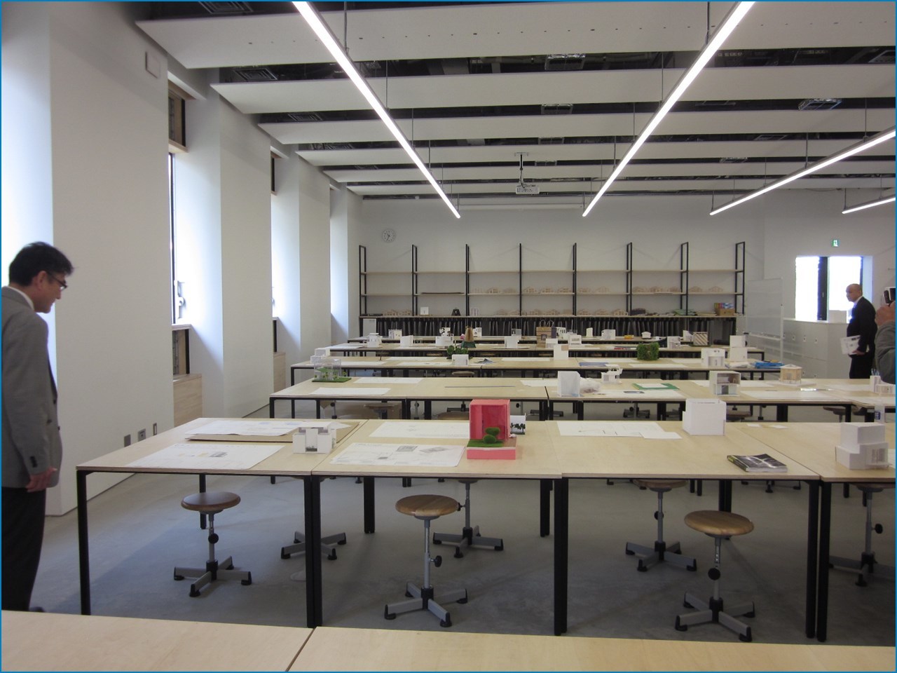 静岡理工科大学 理工学部 建築学科棟の見学 1_c0376508_15420222.jpg