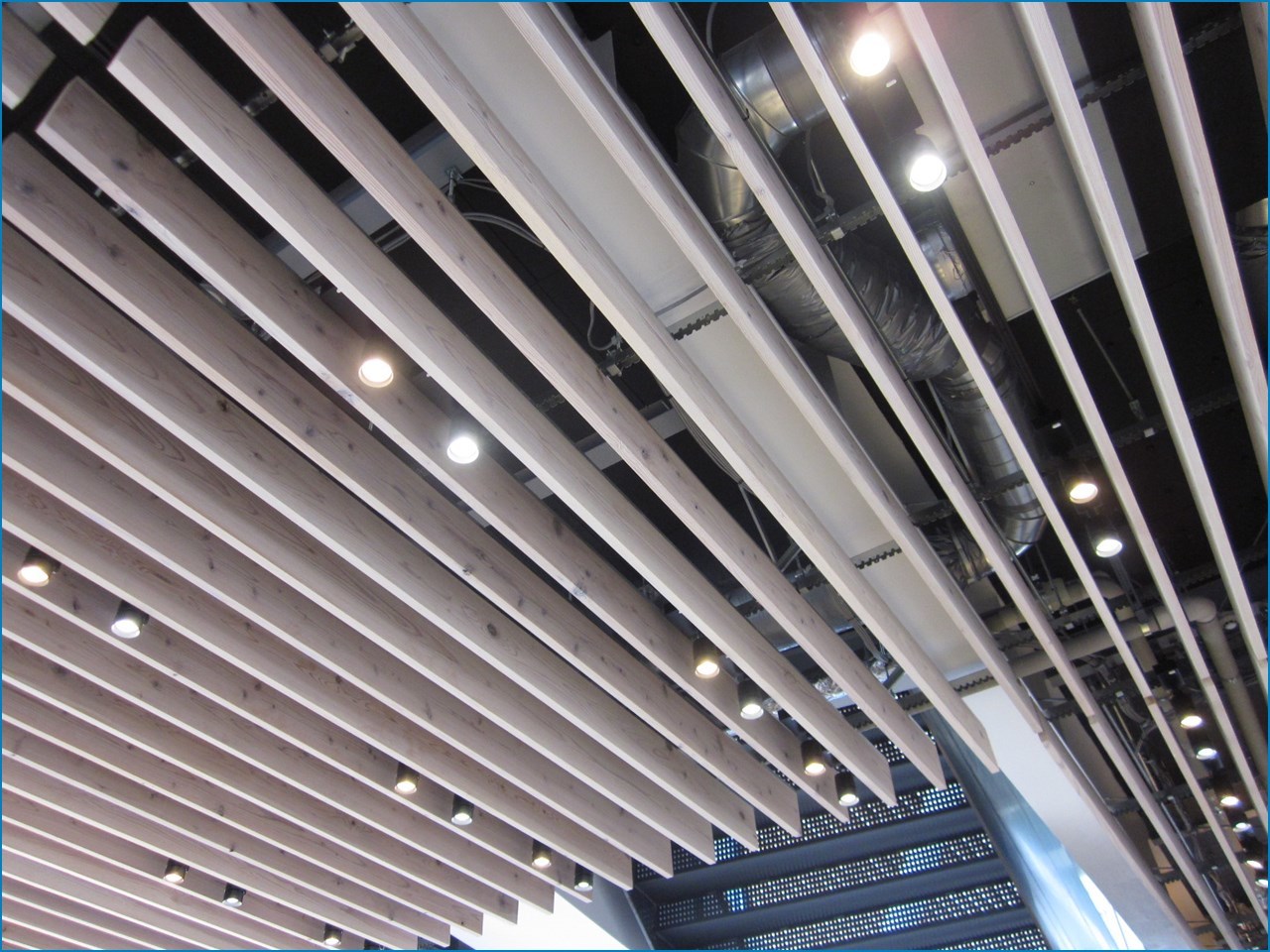静岡理工科大学 理工学部 建築学科棟の見学 1_c0376508_15420623.jpg