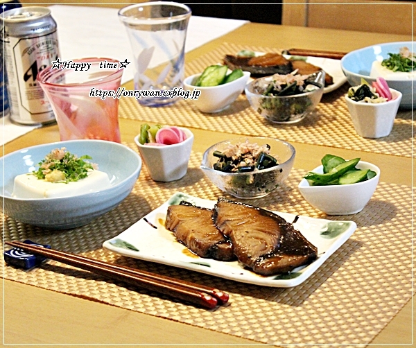 4色そぼろ弁当とブリの照焼き♪_f0348032_18021036.jpg