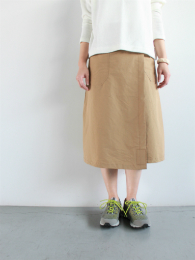 ASEEDONCLOUD　HW skirt / Compact cloth_b0139281_18323863.jpg