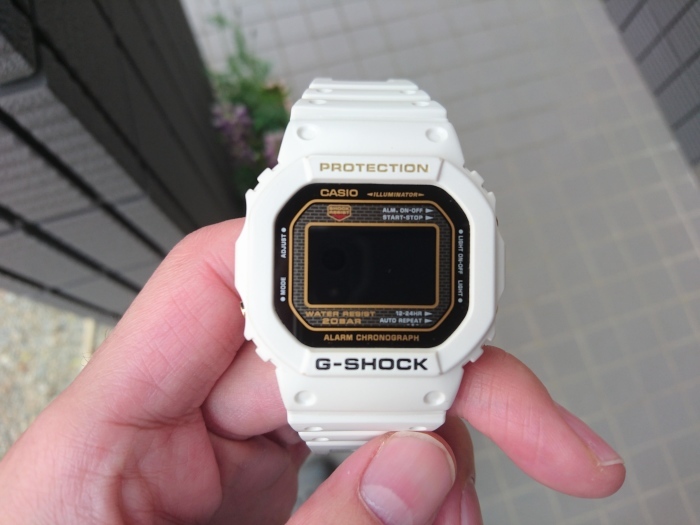 CASIO G-SHOCK 25周年記念モデル DW-5025B-7JF