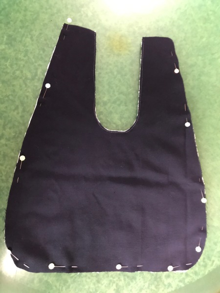 レースで中位サイズのおむすびバッグを作りました。_e0397389_16523750.jpg