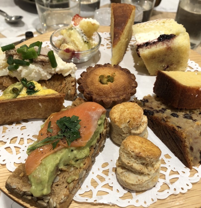 ティータイム@Rose Bakery_a0169924_21491032.jpeg