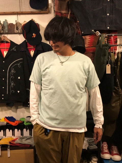 雰囲気系のリバーシブルT_d0121303_18542892.jpg