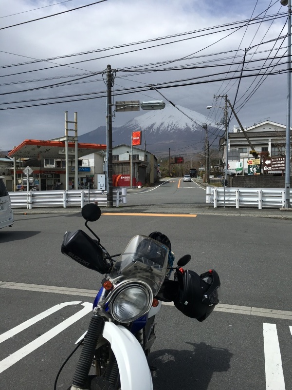 富士山 富士五湖 桜ツーリング ジェベルでツーリングとキャンプ