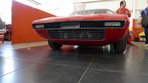 イタリアの208gt4_a0129711_18471499.jpg