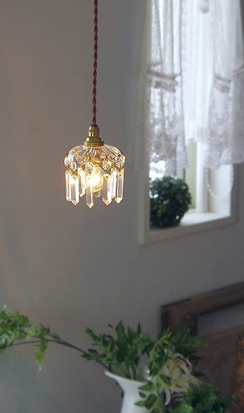 オールドバカラ　ミニシャンデリア　（刻印入）　ブルーオパールセント　フランス オールドバカラ ミニシャンデリア （刻印入） ブルーオパール