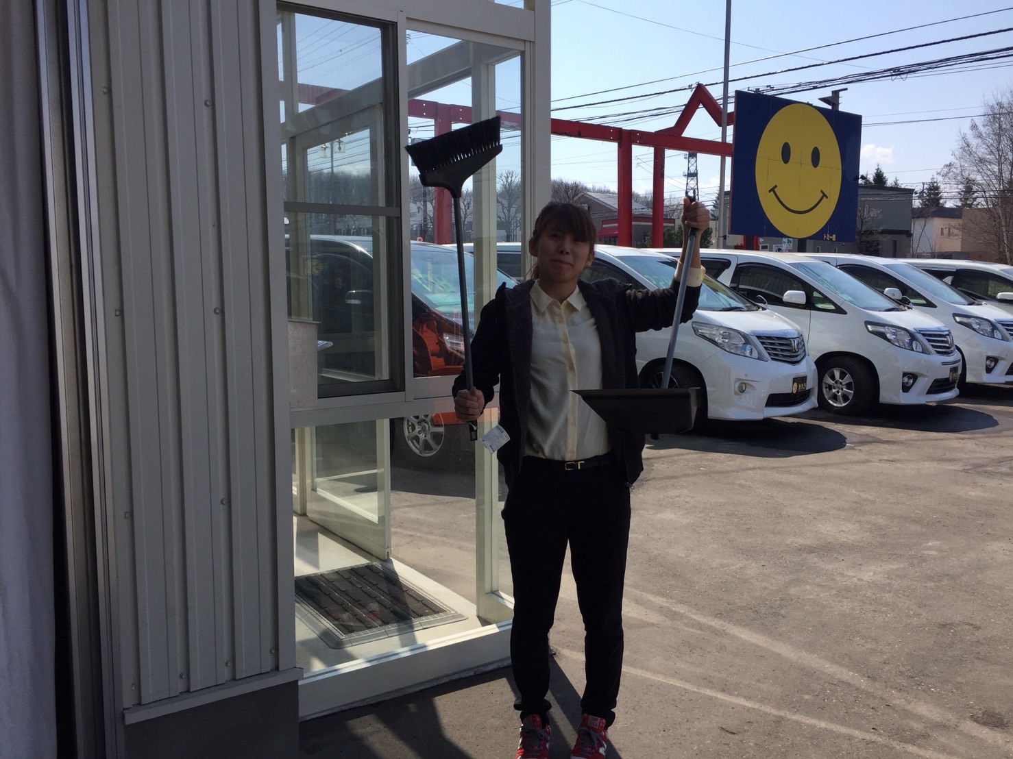4月10日 本店ブログ☆レンタカーあります♪_b0127002_15301478.jpg
