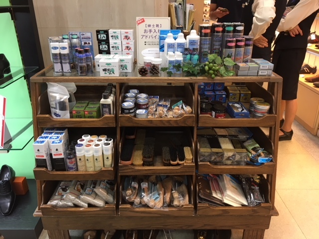 4月14 15日の土日は 鹿児島山形屋紳士靴売場様イベント 西日本よかよか靴磨きブログ 4月14 15日の土日は 鹿児島山形屋紳士靴売場様イベント 西日本よかよか靴磨きブログ