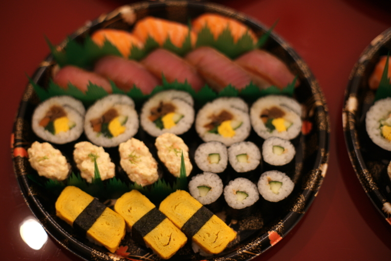 イタリアで寿司ケータリング ”Catering Sushi per 10 persone”_b0246303_06515717.jpg